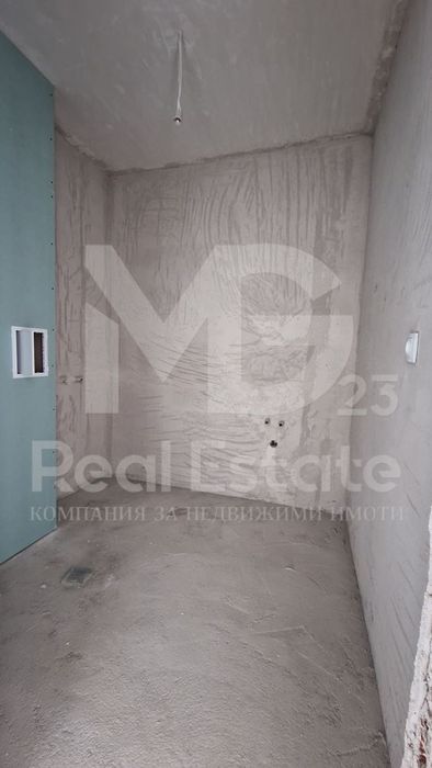 Продава се Двустаен апартамент в Пловдив, Южен - 71 кв.м за 1268 €/кв.м - Снимка #8