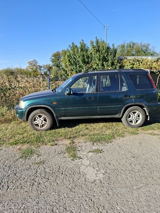 Продавам Хонда cr v