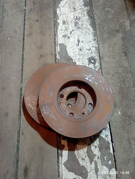 Диски тормозные пасст б3