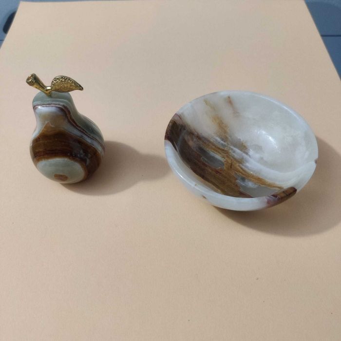 SET scrumiera + decoratiune para, din piatra naturala, frumos slefuite