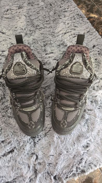 Louis Vuitton Skate Swarovski