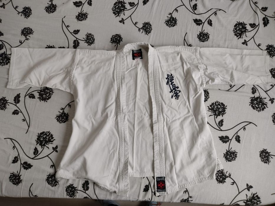 Kimono karate / judo 130 cm