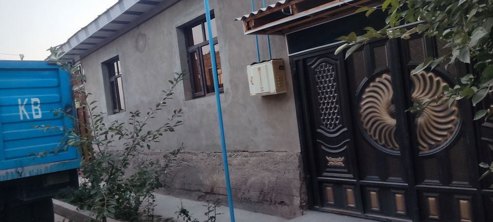 Жилой дом участок