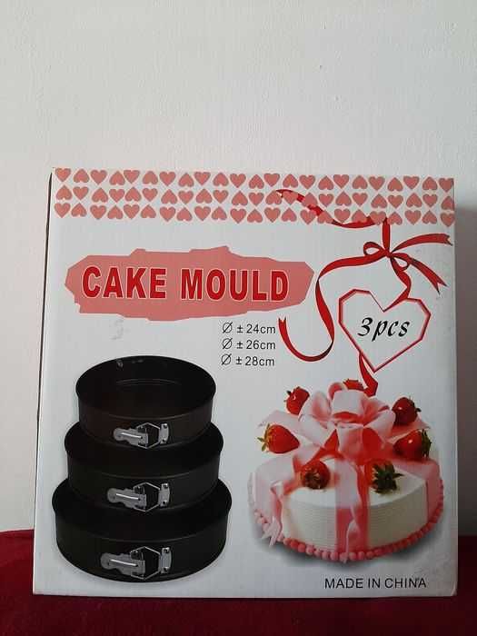Vand set 3 tavi rotunde pt tort