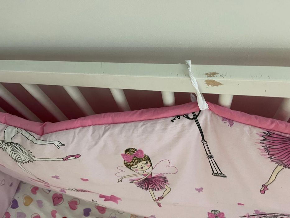 Patut IKEA Sundvik + saltea + accesorii