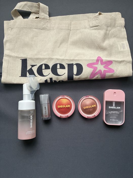 Сет грим Sheglam +торбичка от плат