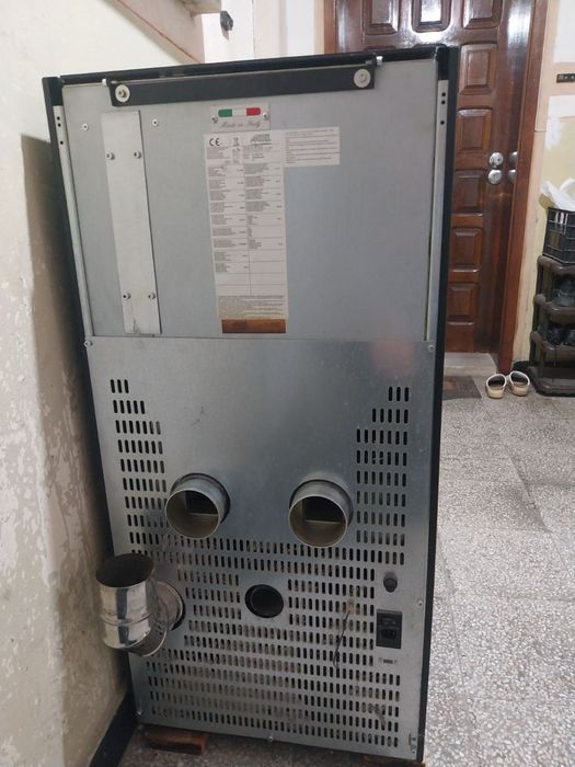 Камина Артел с два въздуховода