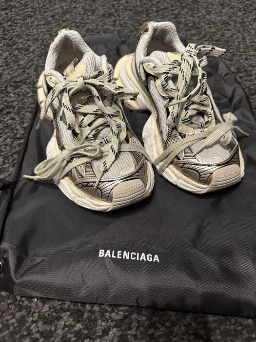 Сникърси Balenciaga,Miu Miu,Hermes