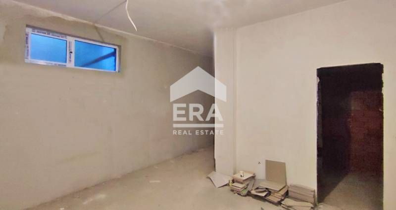 Ексклузивно! Търговско помещение в центъра на Благоевград!