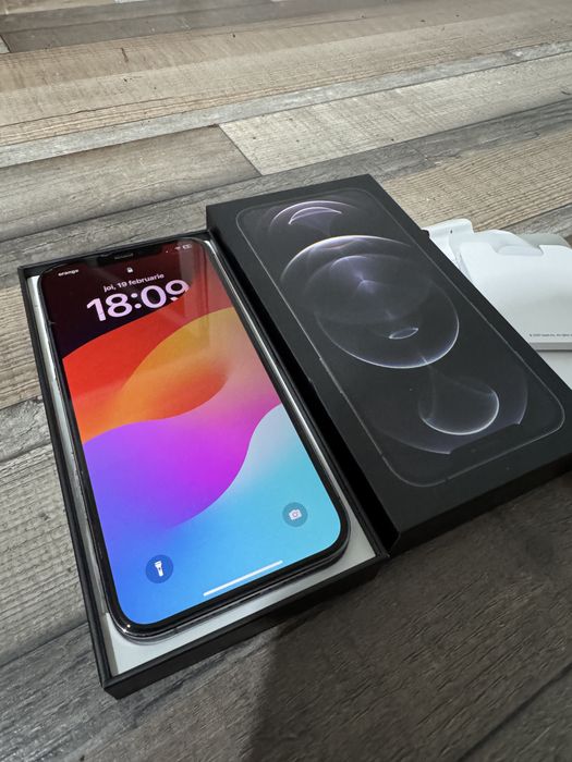 Vand sau schimb Iphone 12 pro max