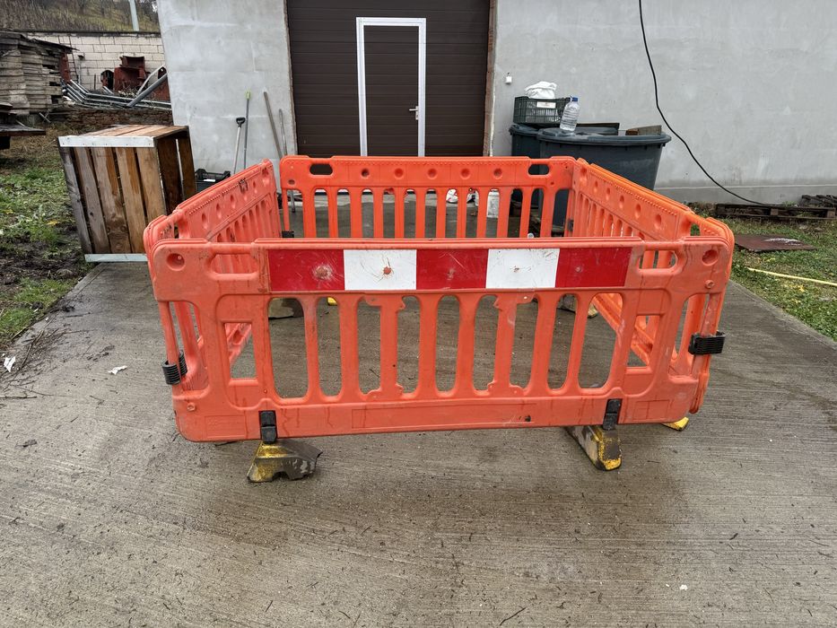 Garduri delimitare santier Bariere santier