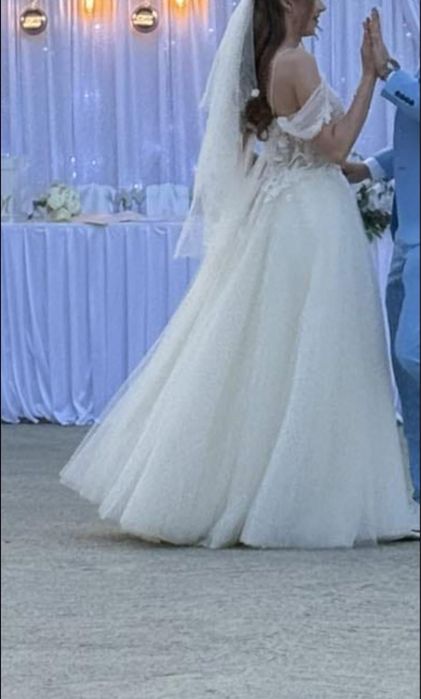 Булчинска рокля