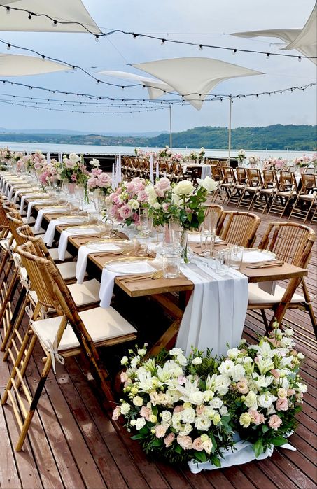 Inchiriere Scaune ,mese , cort evenimente,cort nunta ,vesela,fete masa