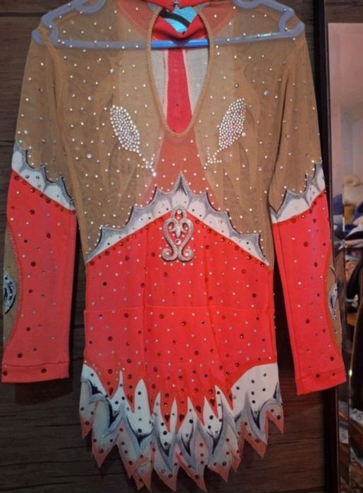 Купальник для художественной гимнастике