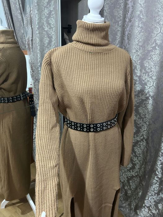 Rochie groasă superbă