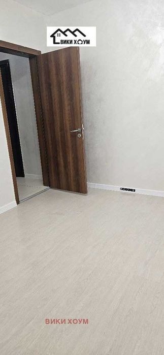 Продава се Двустаен апартамент в Варна, Цветен квартал - 53 кв.м за 1232 €/кв.м - Снимка #4