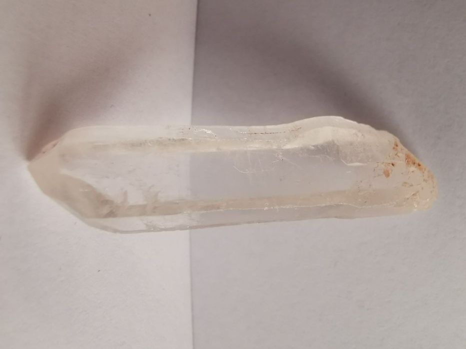 Тюркоаз Калцит Апатит Вкаменено дърво Кварц Борнит Пирит Ахат Кристали