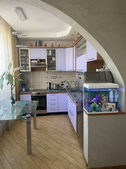 Кухонный гарнитур с самовывозом