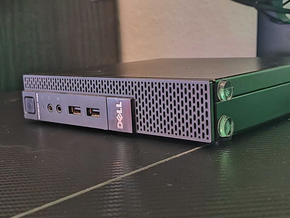 Mini PC Dell + Monitor 23" Pachet Complet