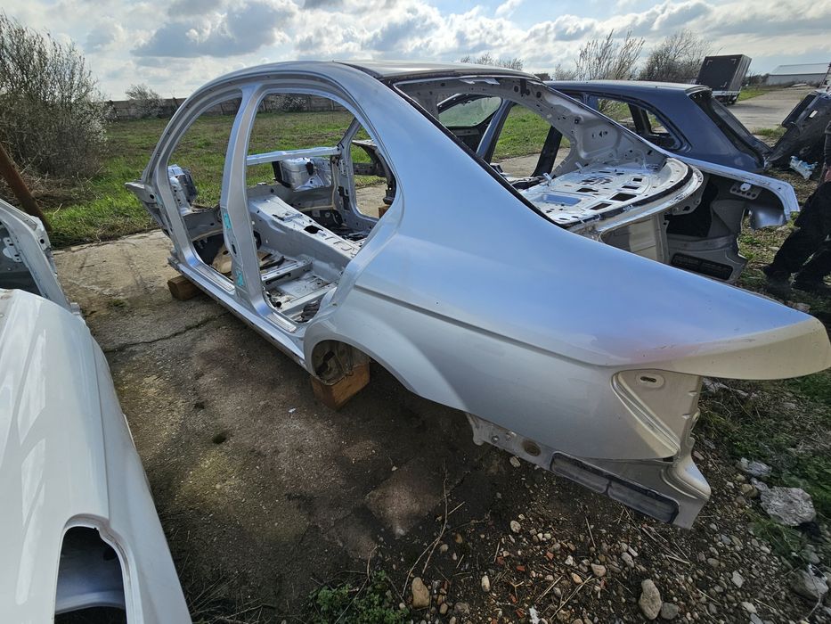 Caroserie,  aripi , praguri , stalpi, lonjeroane Mercedes W204 , W205