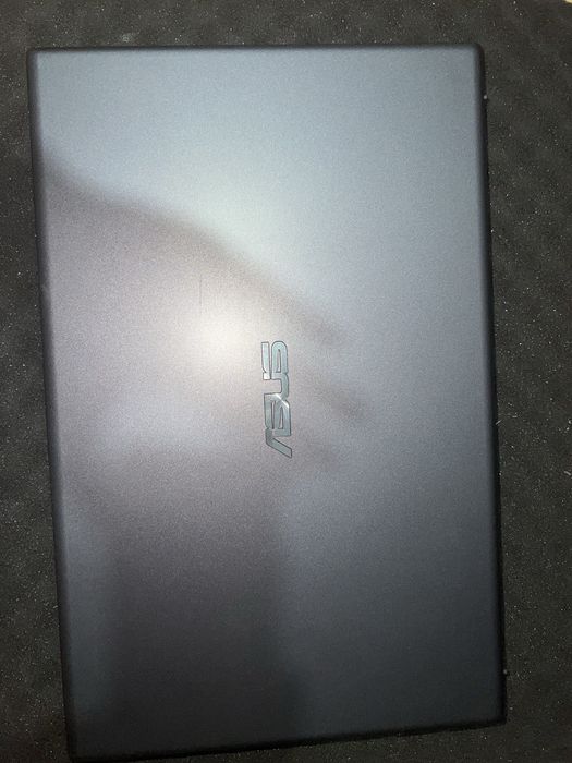 Laptop ASUS VivoBook 15 X512D