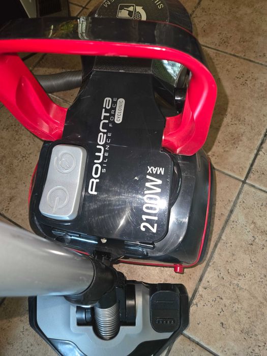 Прахосмукачка Rowenta silence force cyclonic 2100w