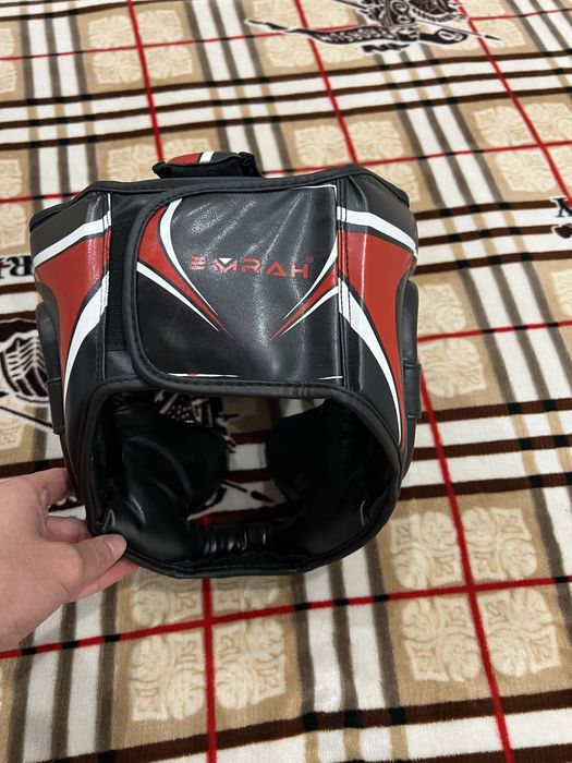 Продам боксерскмй шлем EMRAH