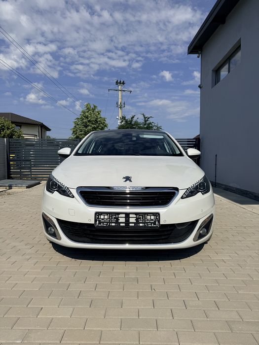 PEUGEOT 308 2013