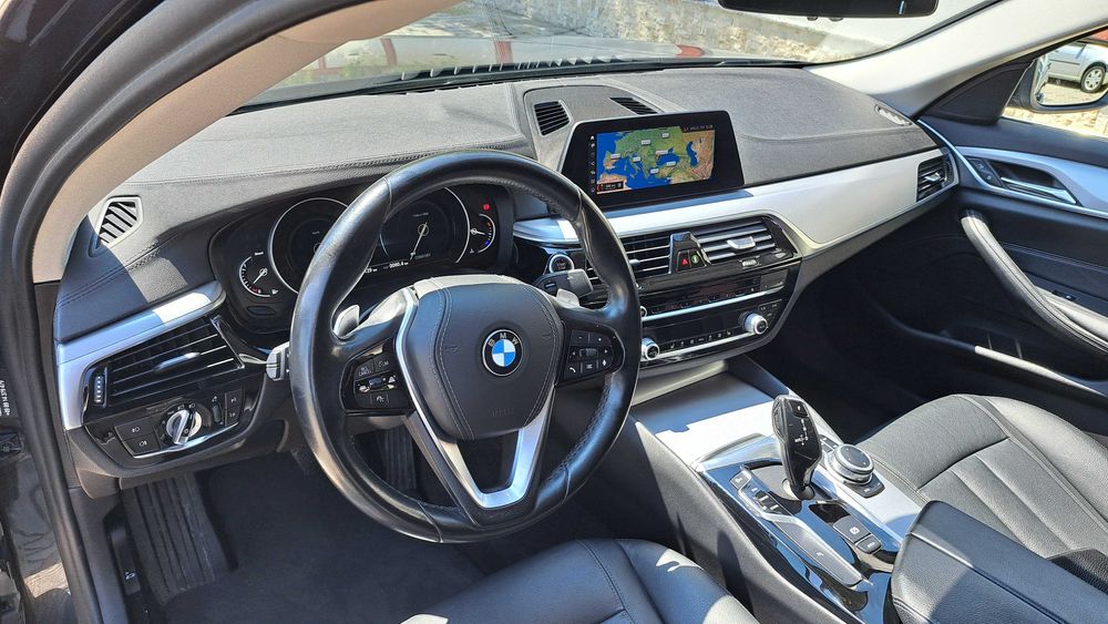 Vand BMW Seria 5 Automata, Luxury Line, Diesel si Hibrid, 2020