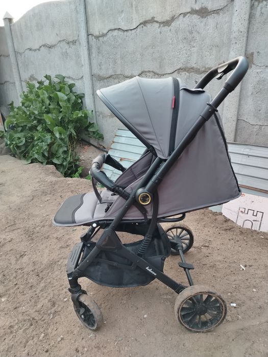 Продам Детскую летнюю коляску