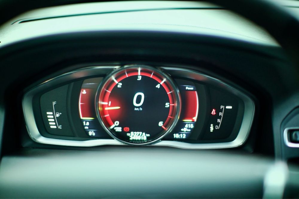 Volvo XC60 2016 – 4x4 AWD – 2.4 Diesel – Cutie Automată