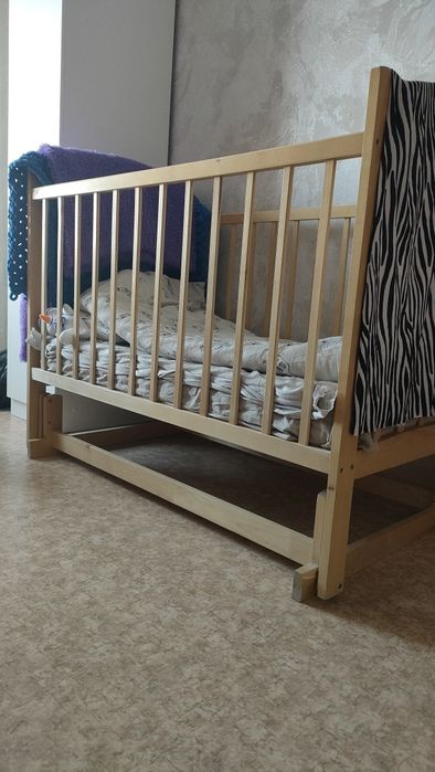 Кроватка детская