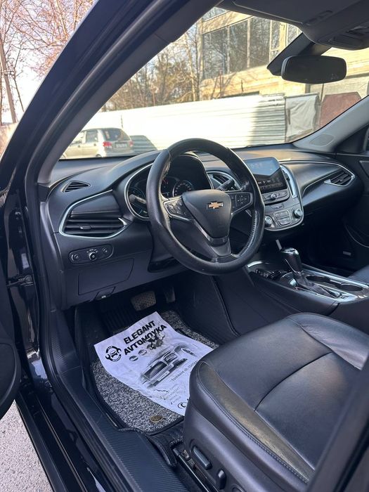 Малибу 2.4 атмосферный 2018 йил сотилади