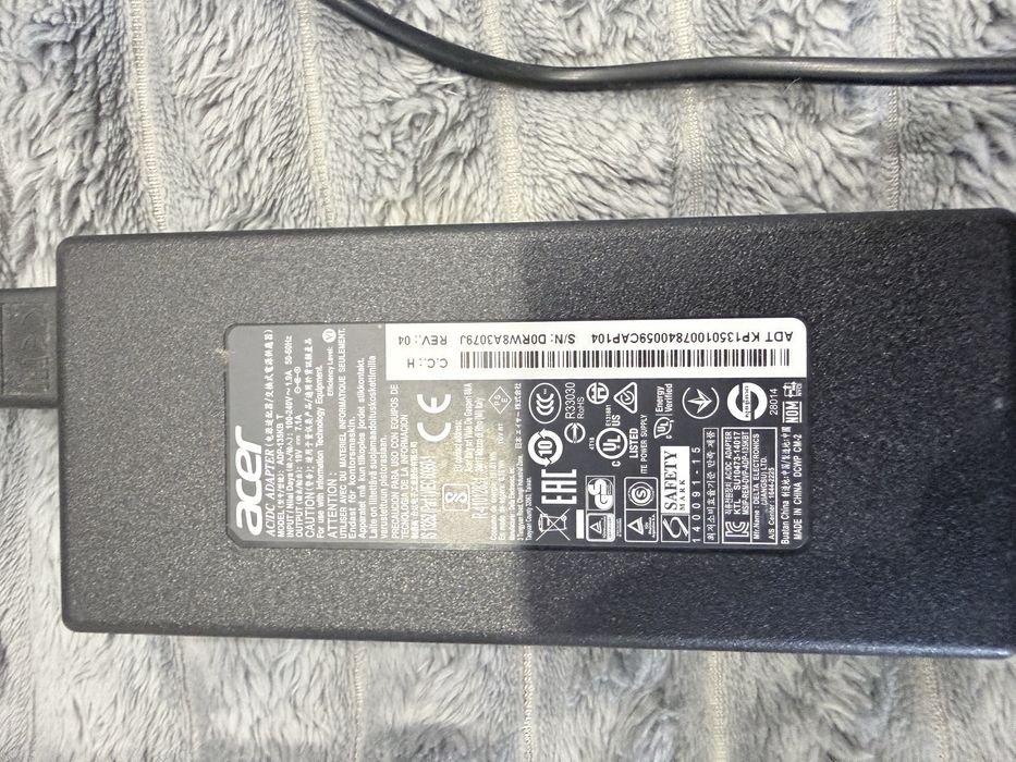Продам ноутбук Acer Aspire A715-72G