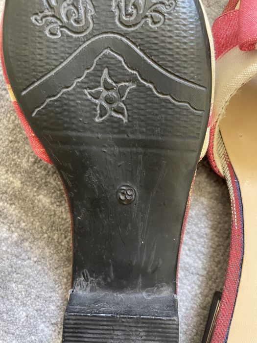 Ayollar kiyimi, bahor-yoz uchun