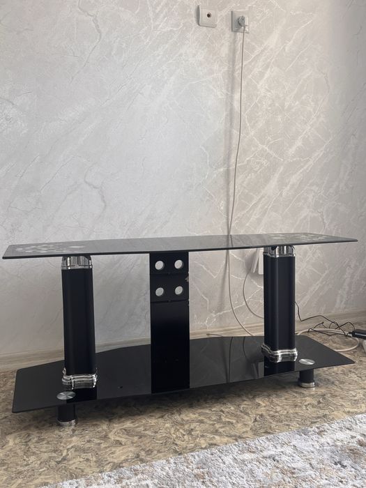 Тумба под телевизор