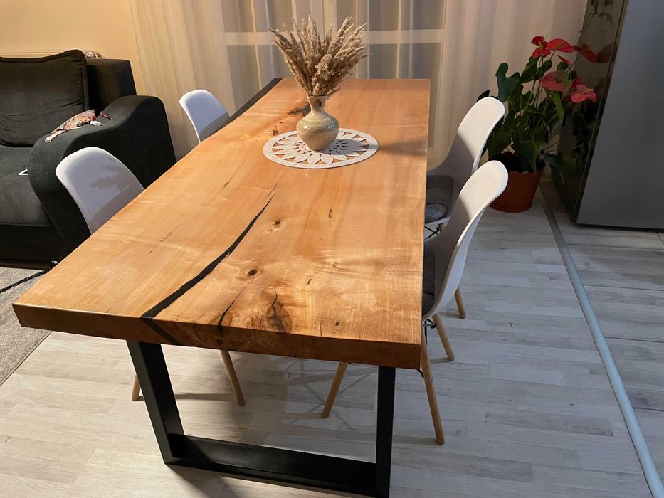 masa lemn masiv rasina epoxidica!!!