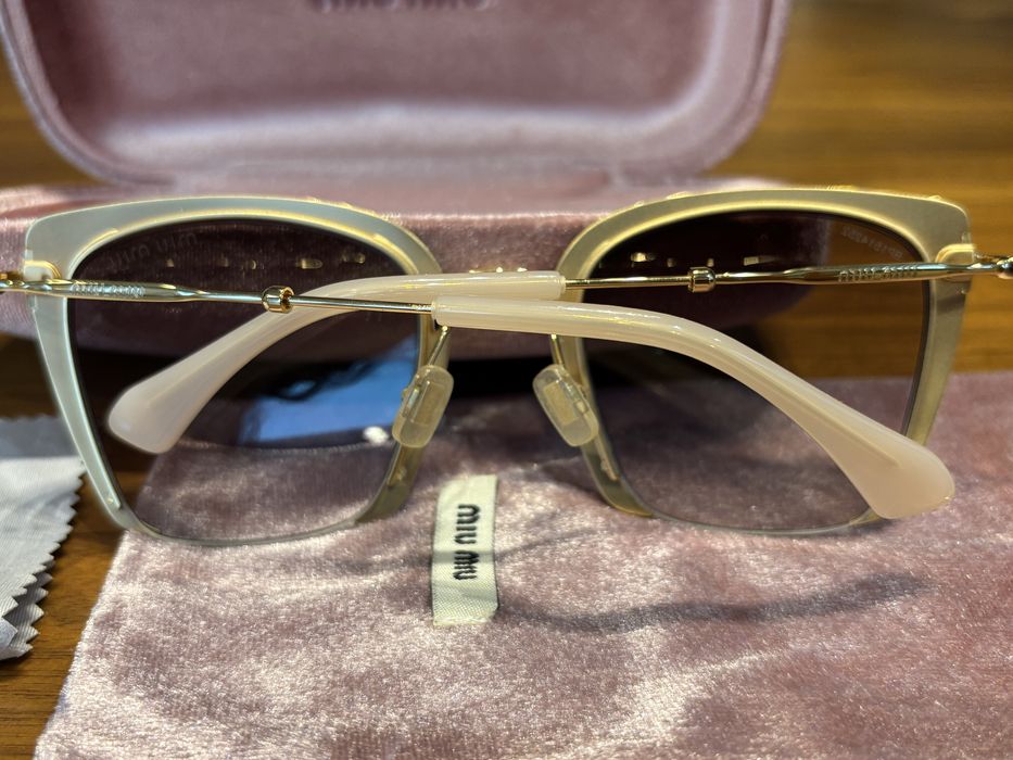 Дамаки слънчеви очила-Miu-Miu