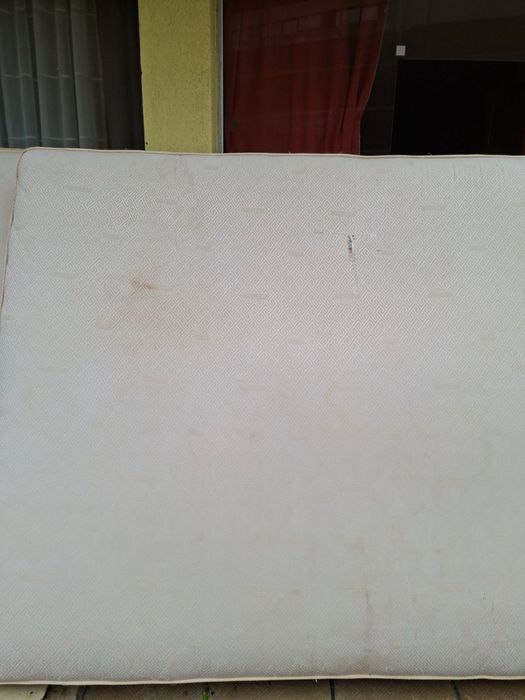 Матраци в добро състояние 200/180; 200/120