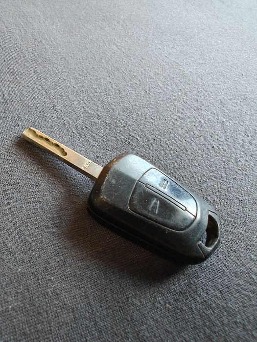 ключ от opel zafira B