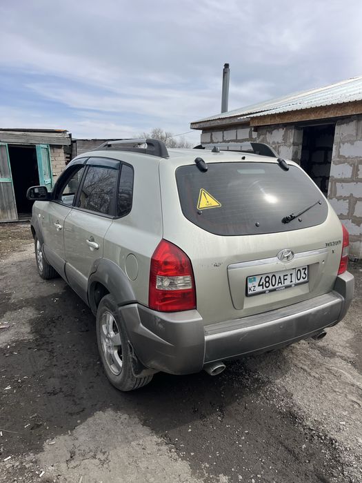Продам машину Hyundai Tucson