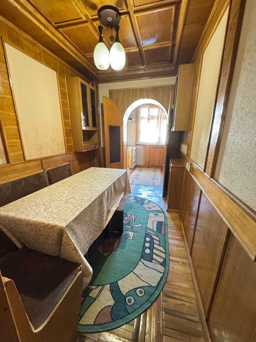 Продаётся 3/4/4 Метро Буюк Ипак Йули среднее состояние Ор-р: Буз базар