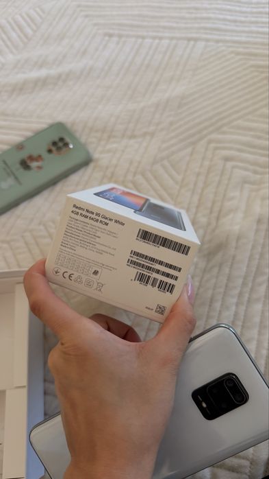 Продам телефон редми состояние отличное