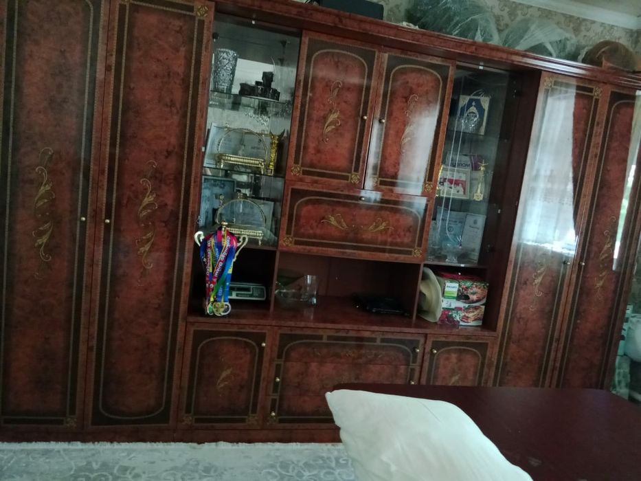 Продаю гарнитуру