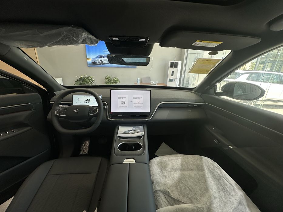 Dongfeng 008 gibrid 2025