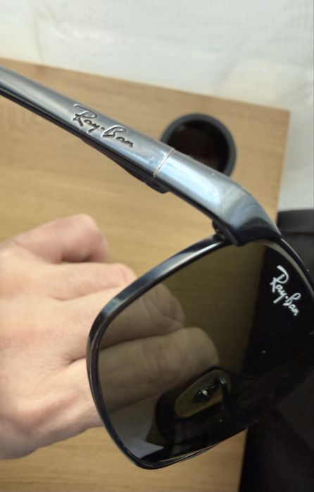 Ochelari de soare Ray-Ban, modelul RB3221 ,lentile polarizate
