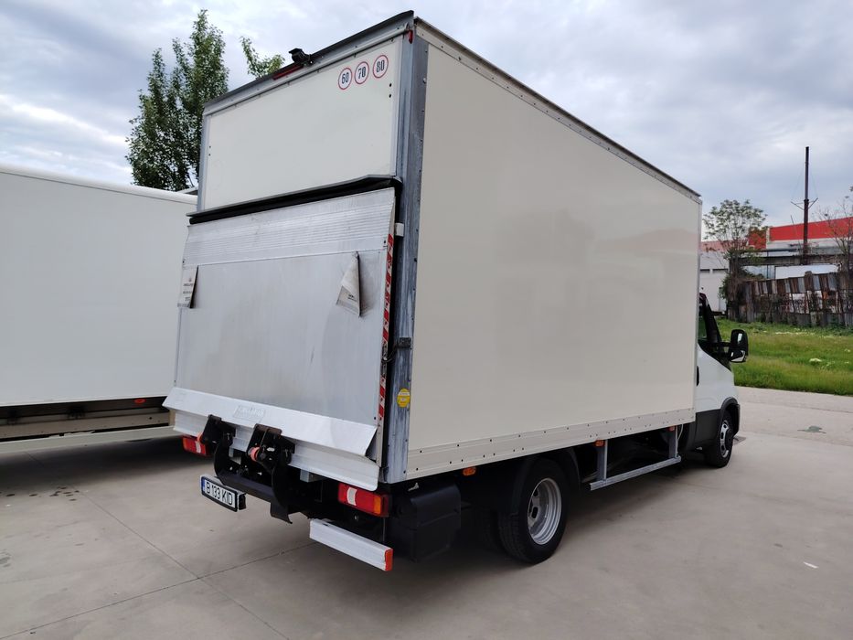 Închiriere dube/ Dube fără șofer/Duba de inchiriat/Rent a van