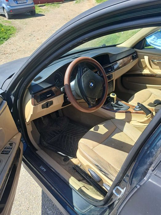 Masina avariata bmw e90 318d