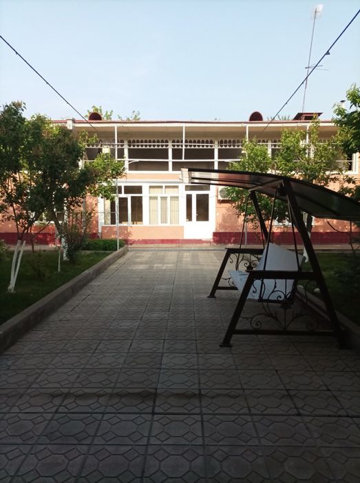 Назарбек Харакат махалла Nazarbek 8 сотих.11 хона.