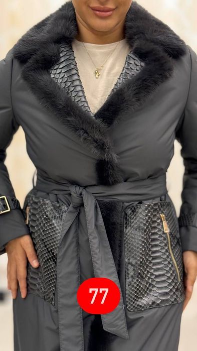 Продам новую куртка RAFAELLO